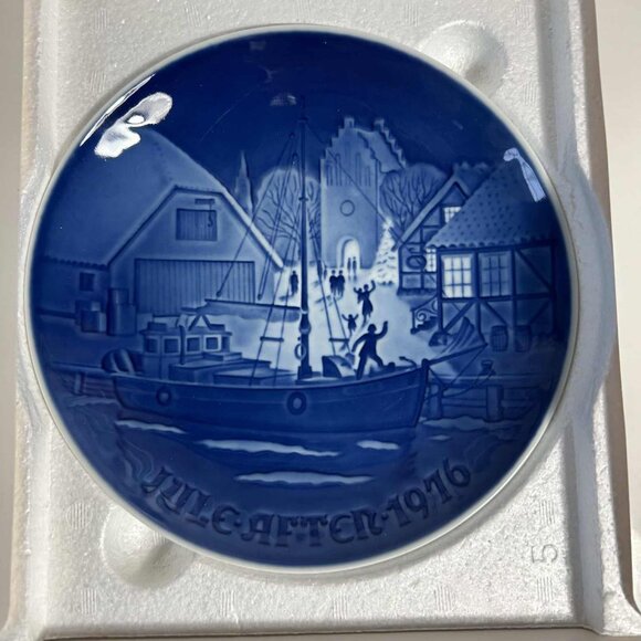 Vintage Bing & Grondahl Jule After Christmas Plates - Picture 3 of 7